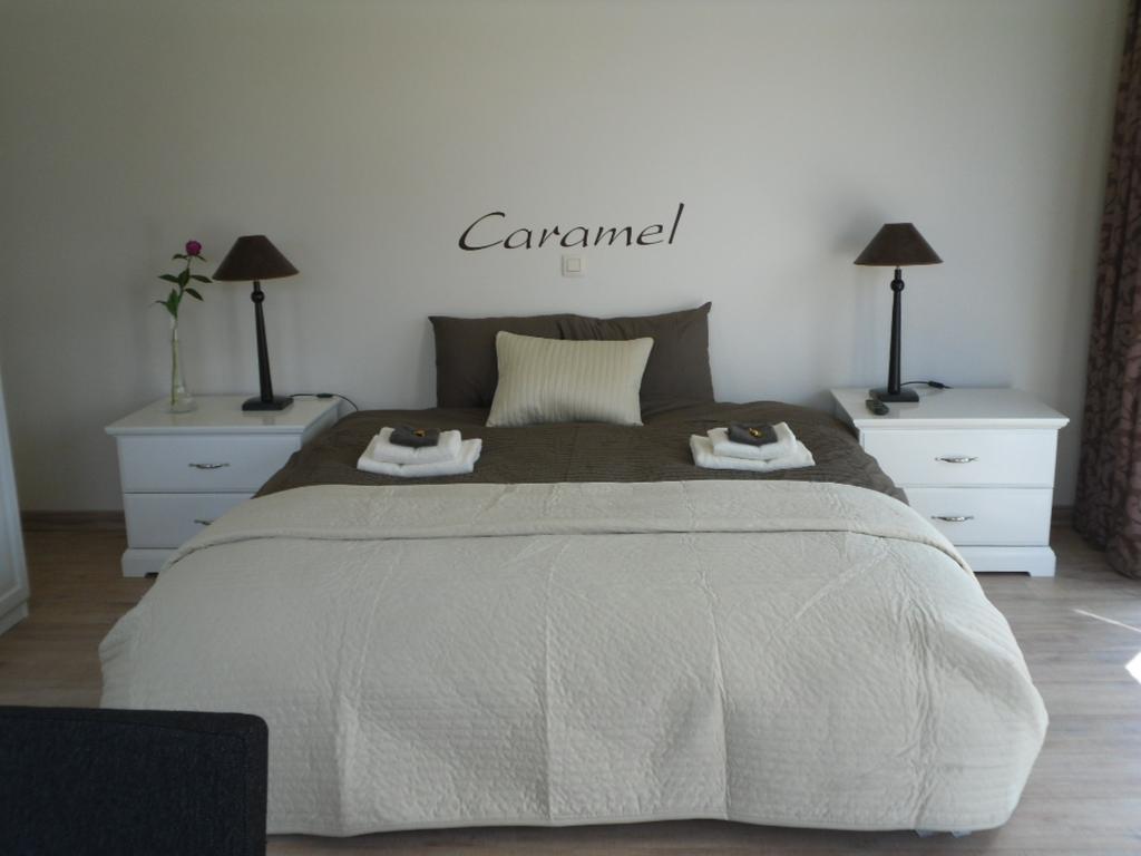 ترنهاوت B&B Caramel المظهر الخارجي الصورة